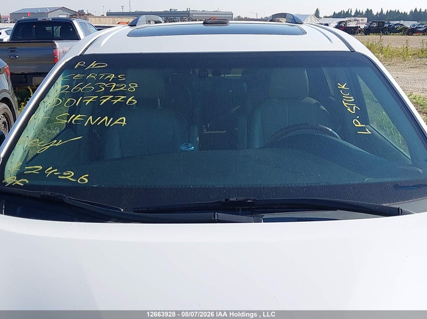 2011 TOYOTA SIENNA VAN 3.5L V-6 DOHC, VVT, 266HP