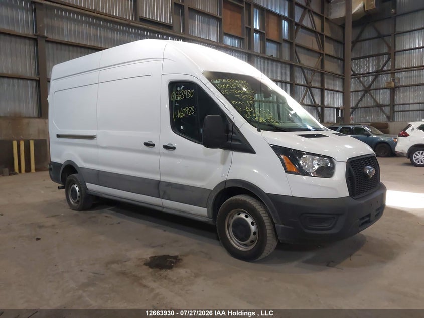 2025 Ford Transit T-250, Удар сзади, IAAI, VIN 1FTBR1X86SKA60923
