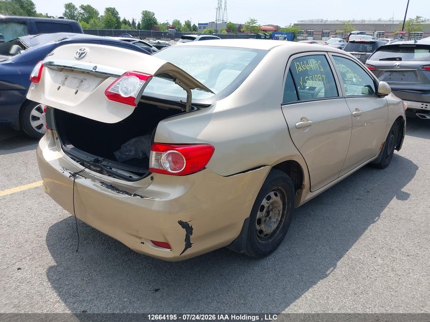 Vin: 2t1bu4ee7bc551897, lot: 3066706, toyota corolla 20114