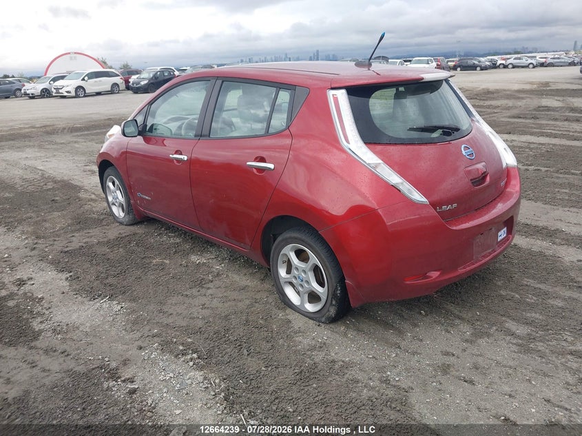 Vin: 1n4az0cp8ec336834, lot: 3066750, nissan leaf sv 20143