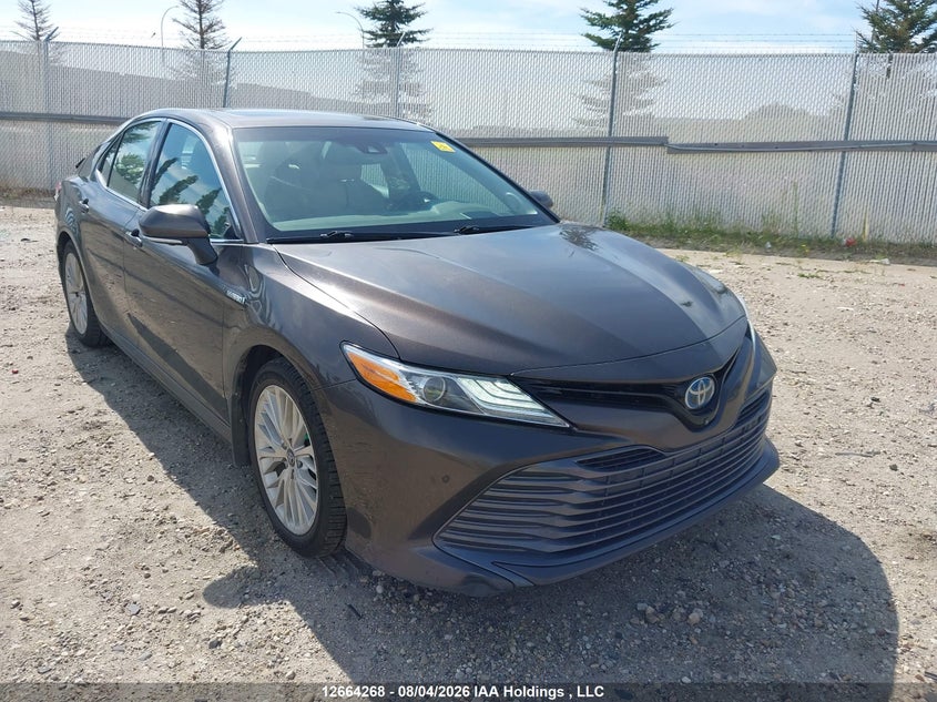 Vin: 4t1b21hk3ju502411, lot: 3066779, toyota camry hybrid/le/xle/se 20181