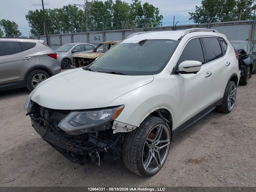 2020 Nissan Rogue, Front, IAAI, VIN 5N1AT2MV9LC704693 — photo 2