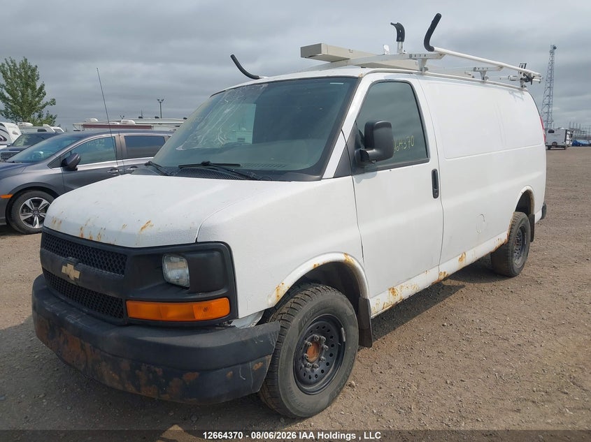 2007 Chevrolet Express, Front, IAAI, VIN 1GCGG25U071196852 — photo 2