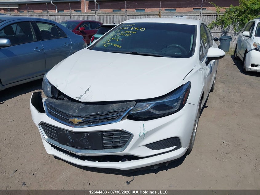 2017 Chevrolet Cruze, Front, IAAI, VIN 3G1BD5SM4HS575287 — photo 2