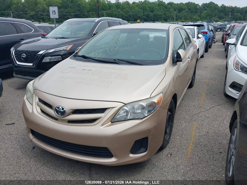 Vin: 2t1bu4ee3cc905576, lot: 3067040, toyota corolla ce 20122