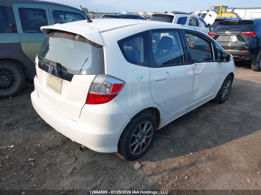 Vin: lucge8h55d3002597, lot: 3067085, honda fit lx 20134