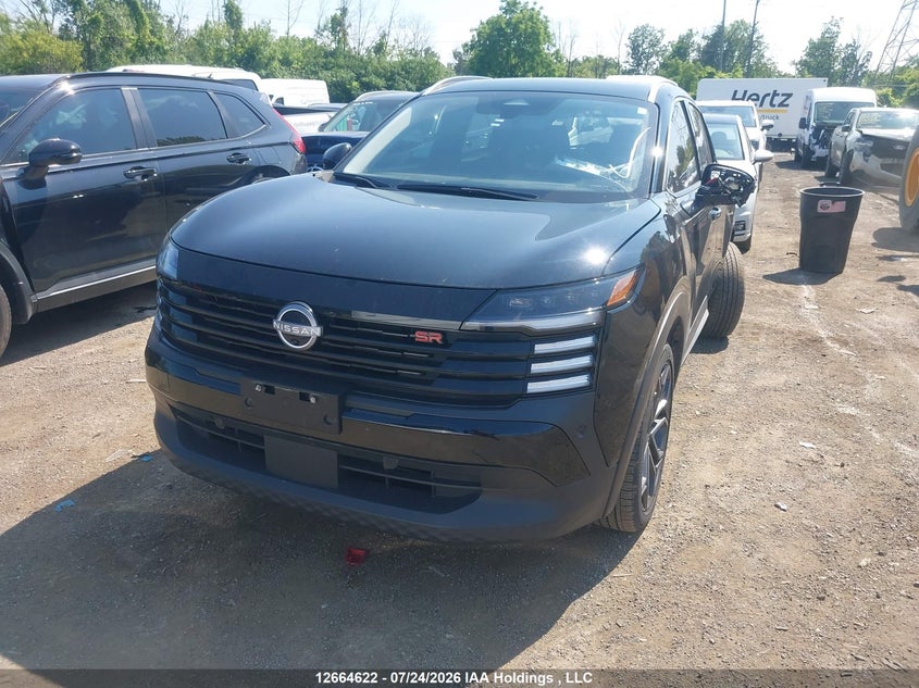 2025 Nissan Kicks, Left Side, IAAI, VIN 3N8AP6DD3SL385256 — photo 2