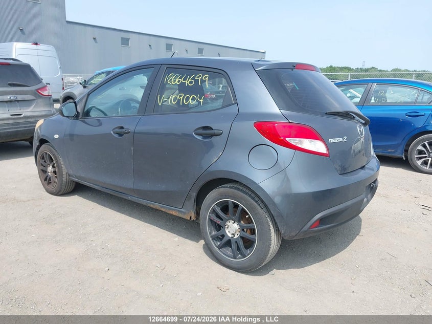 Vin: jm1de1hy6b0109004, lot: 3067289, mazda mazda2 20113