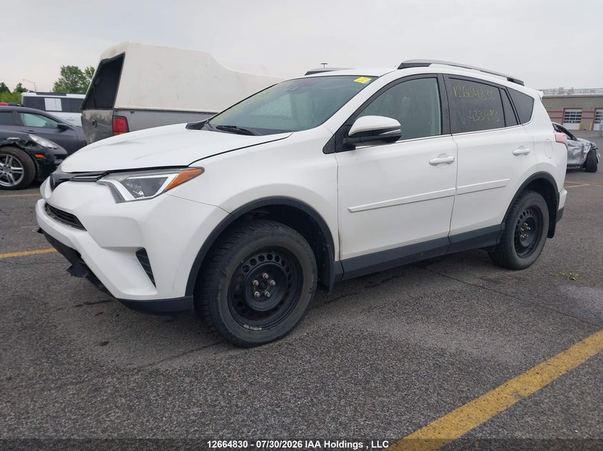 Vin: 2t3zfrev4jw433493, lot: 3067432, toyota rav4 le 20182
