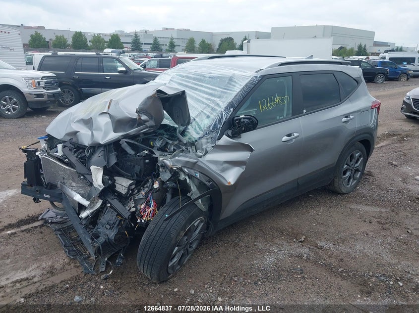2026 Kia Seltos, Front, IAAI, VIN KNDEP2AA2T7858747 — photo 2
