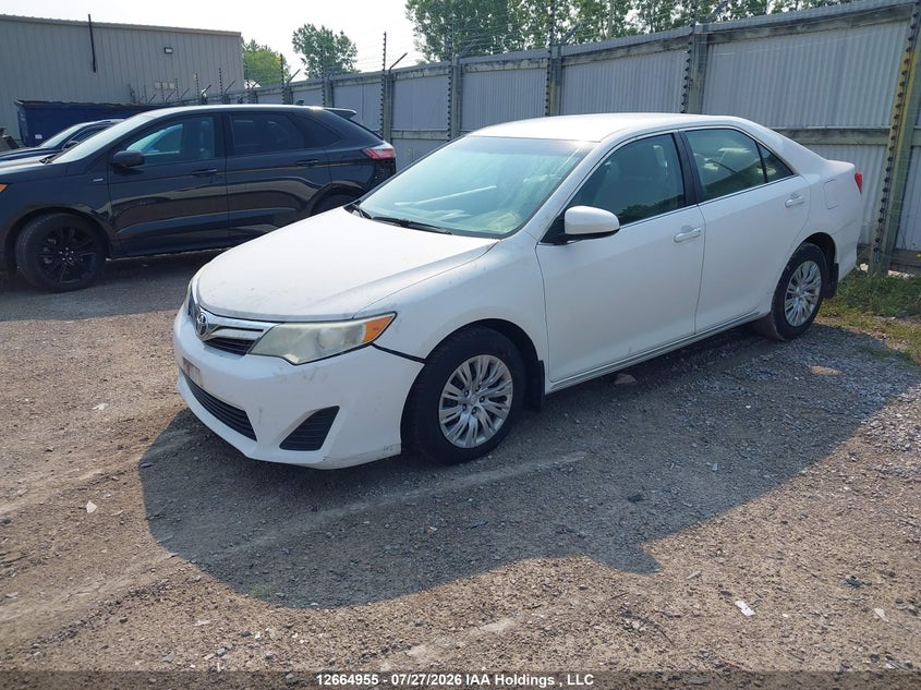 2014 Toyota Camry, Затопление, IAAI, VIN 4T1BF1FK1EU752663 — фото 2