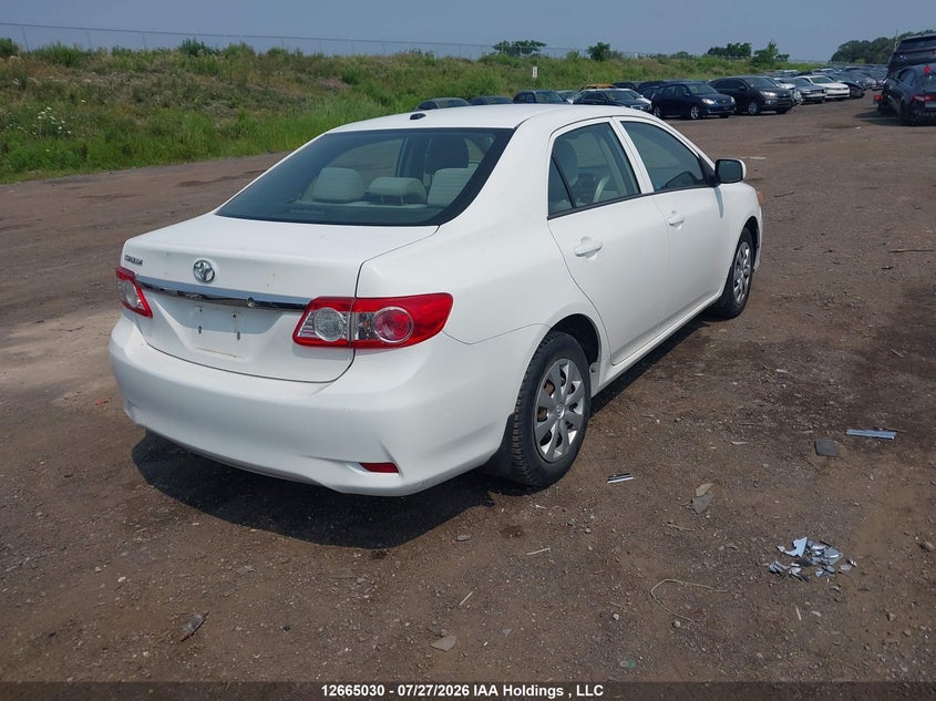 Vin: 2t1bu4ee1dc923415, lot: 3067634, toyota corolla s/le 20134