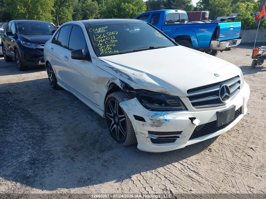 Vin: wddgf8jb3ea960013, lot: 3067671, mercedes-benz c 350 4matic 2014 img_1