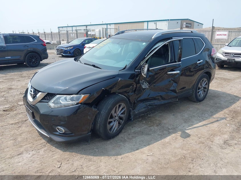 2016 Nissan Rogue, Left Side, IAAI, VIN 5N1AT2MV5GC747000 — photo 2