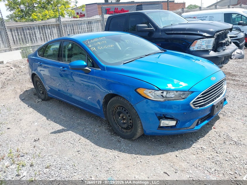 Vin: 3fa6p0hd9kr119414, lot: 3067733, ford fusion se 2019 img_1
