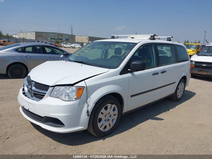 2014 Dodge Caravan, Front, IAAI, VIN 2C4RDGBG8ER368972 — photo 2