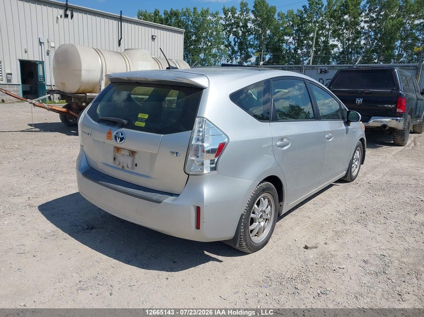 Vin: jtdzn3eu2c3111156, lot: 3067747, toyota prius v 20124