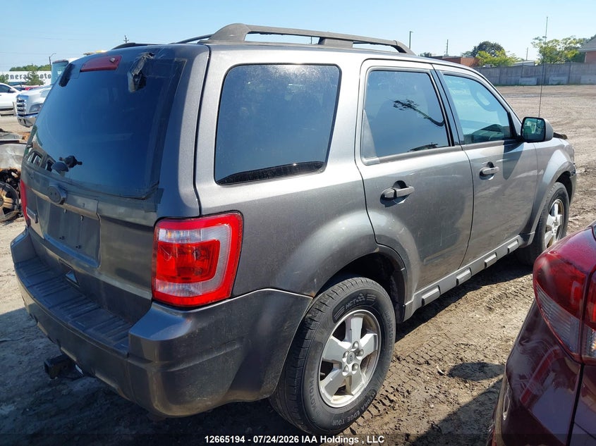 Vin: 1fmcu9d72ckc30544, lot: 3067798, ford escape xlt 20124