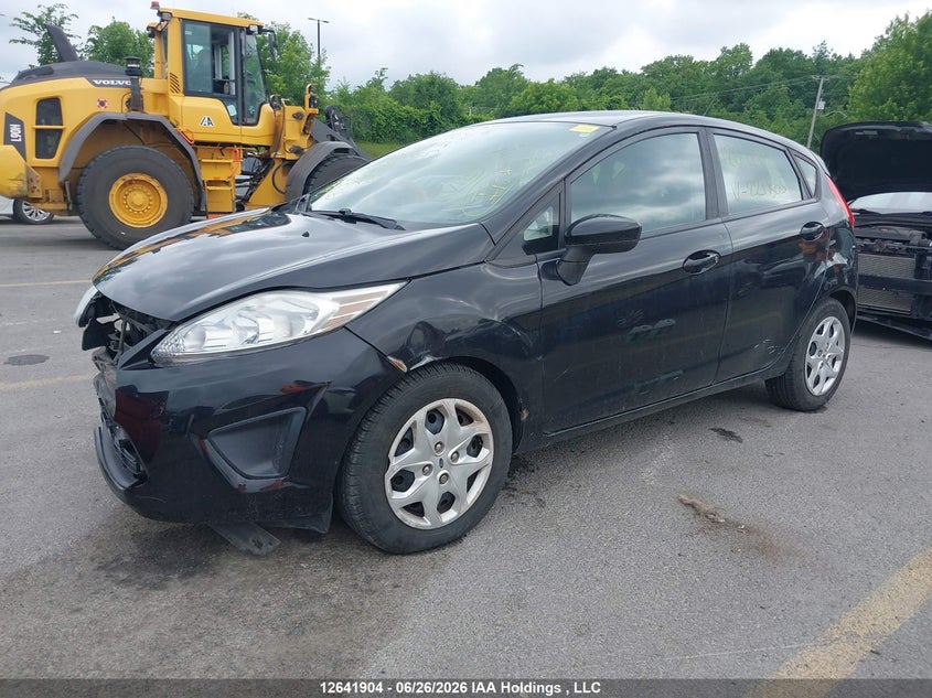 Vin: 3fadp4ej3dm221865, lot: 3067950, ford fiesta se 20132