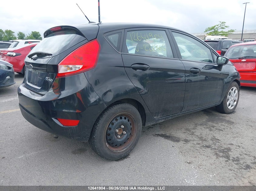 Vin: 3fadp4ej3dm221865, lot: 3067950, ford fiesta se 20134