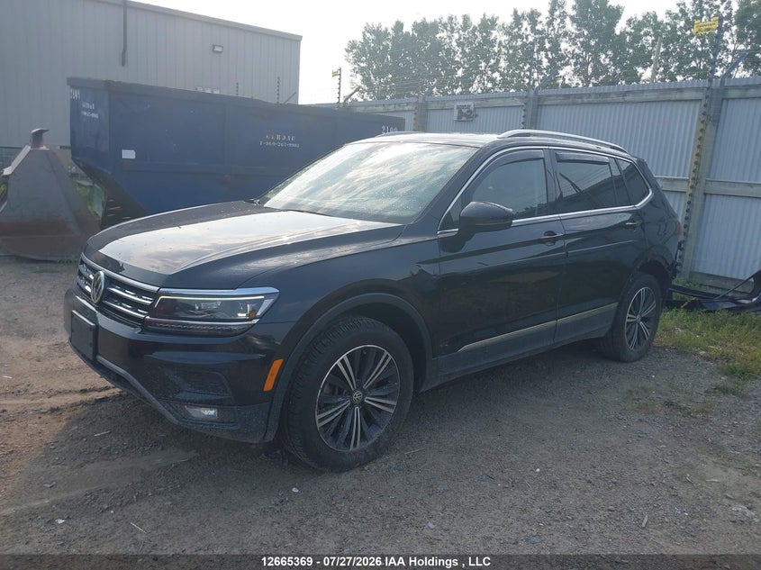 2019 Volkswagen Tiguan Highline, Rear, IAAI, VIN 3VV4B7AX7KM138605 — photo 2