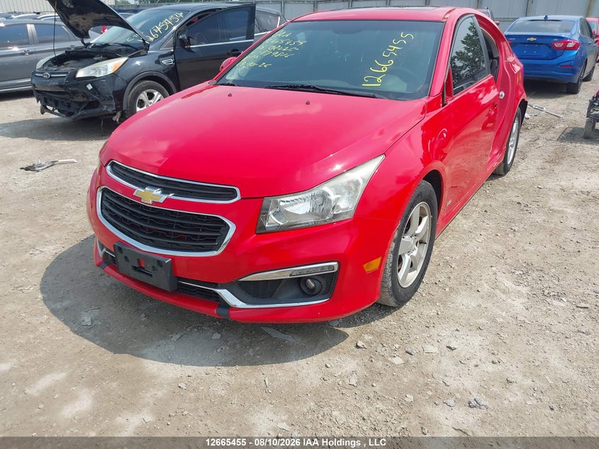 2015 Chevrolet Cruze, Left Side, IAAI, VIN 1G1PC5SB4F7179816 — photo 2