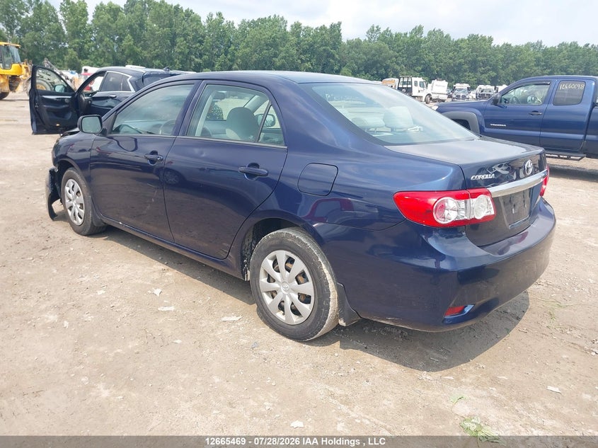Vin: 2t1bu4ee9cc913486, lot: 3068143, toyota corolla ce 20123