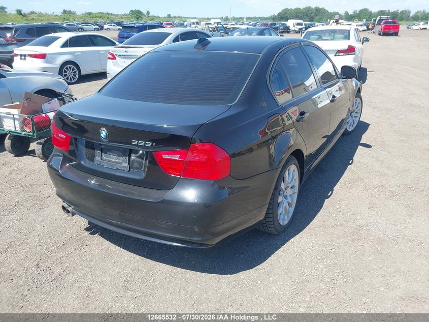 Vin: wbapg7c58ba935688, lot: 3068215, bmw 323 i 20114