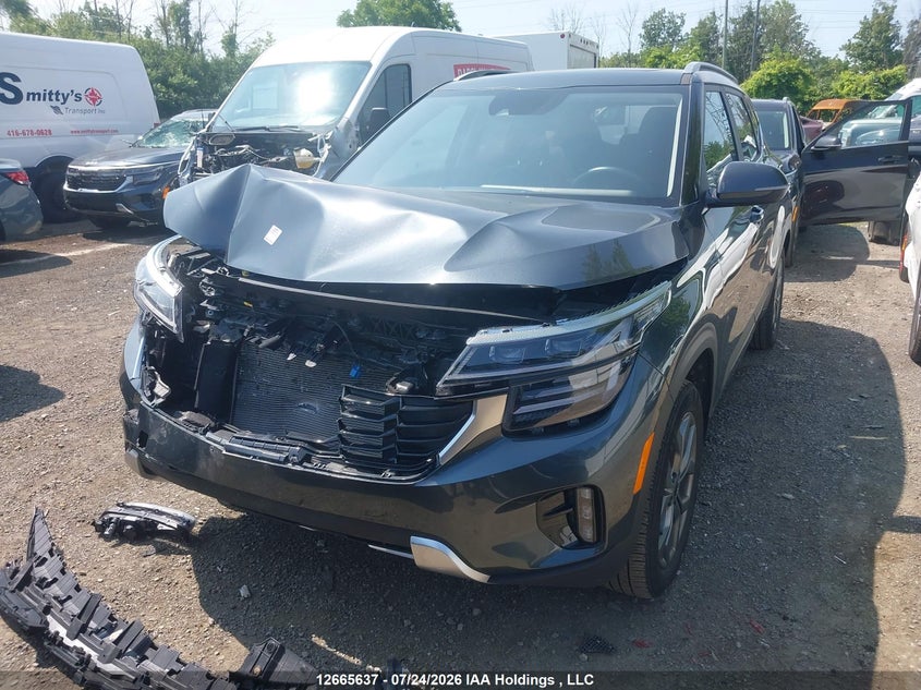 2025 Kia Seltos, Front, IAAI, VIN KNDEUCAA1S7772309 — photo 2