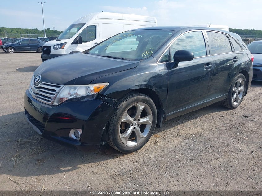 2010 Toyota Venza, Right Front, IAAI, VIN 4T3BK3BB6AU038008 — photo 2