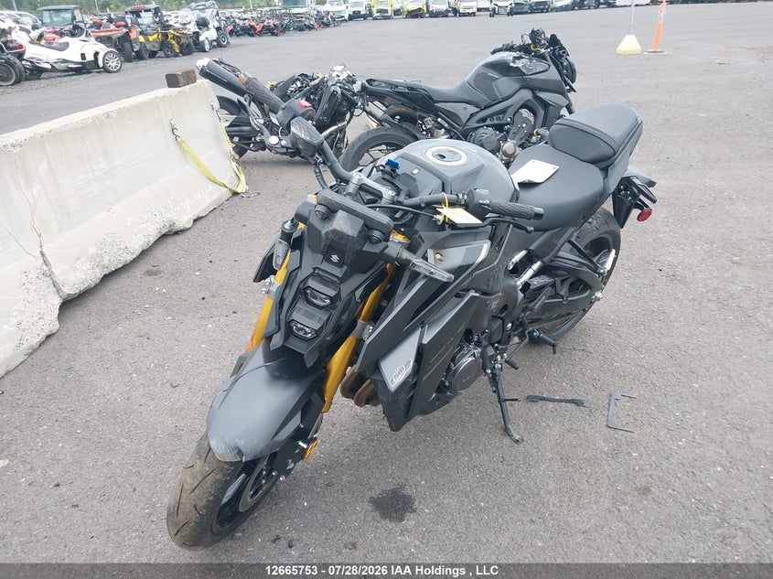 2026 SUZUKI GSX-S MOTO 4