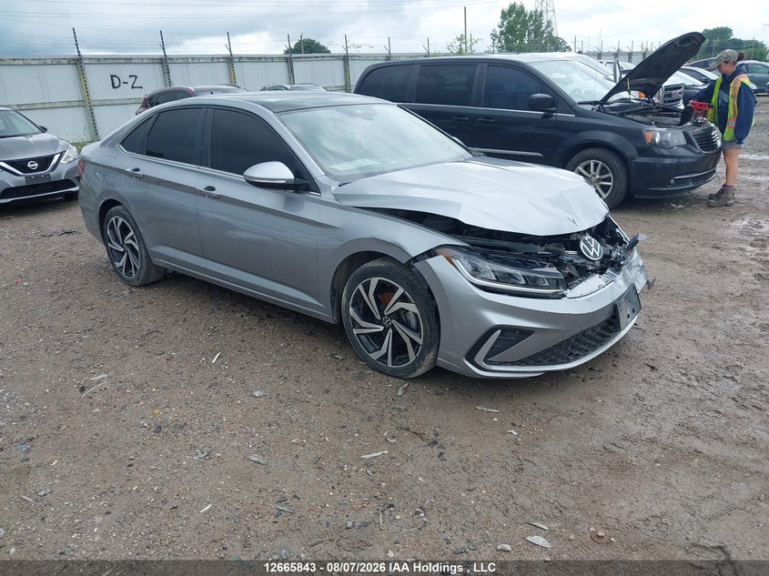 2025 Volkswagen Jetta Highline, Удар спереду, IAAI, VIN 3VWGX7BU7SM048336