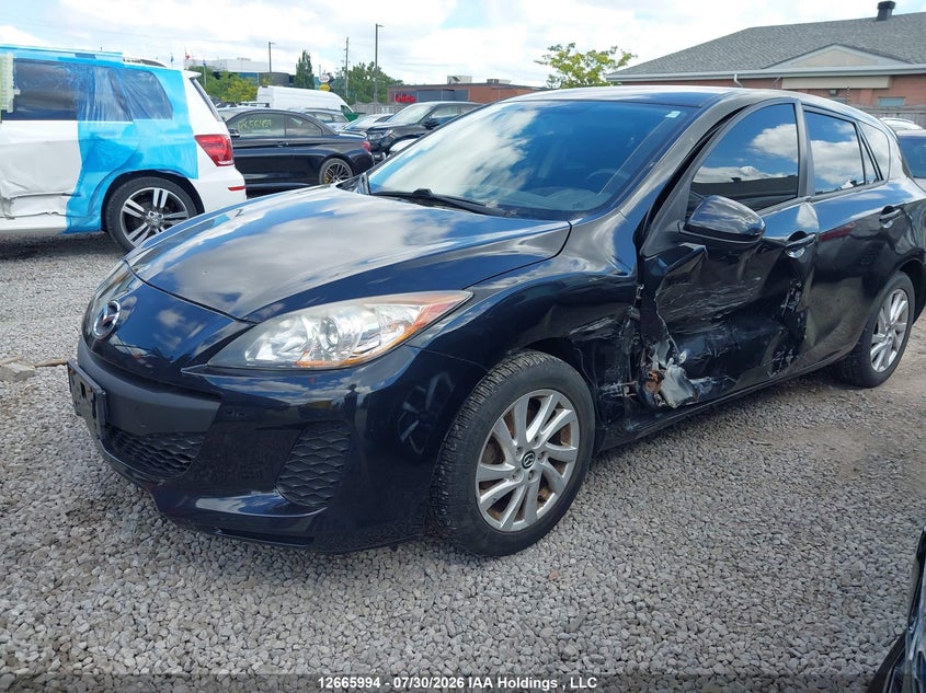 Vin: jm1bl1kf9d1724972, lot: 3068685, mazda mazda3 gx 20132