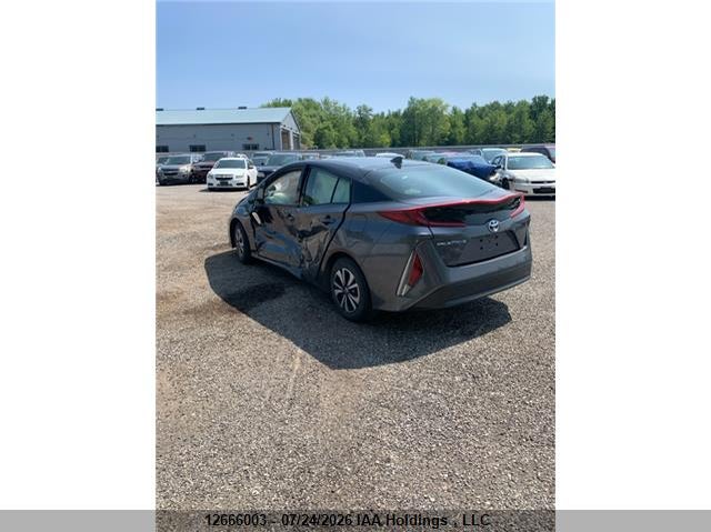 Vin: jtdkarfp9j3081949, lot: 3068694, toyota prius 20184