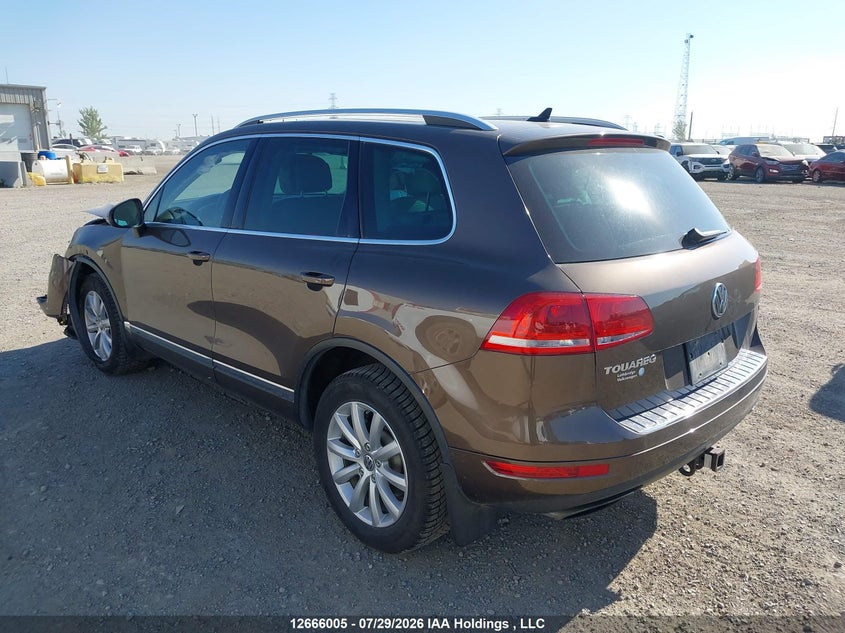 Vin: wvgef9bp9ed012422, lot: 3068696, volkswagen touareg v6 20143