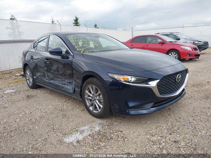 Vin: jm1bpacm9s1777637, lot: 3068718, mazda 3 preferred 2025 img_1