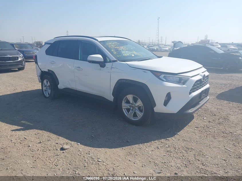 Vin: 2t3r1rfv1mc244982, lot: 3068786, toyota rav4 xle 2021 img_1