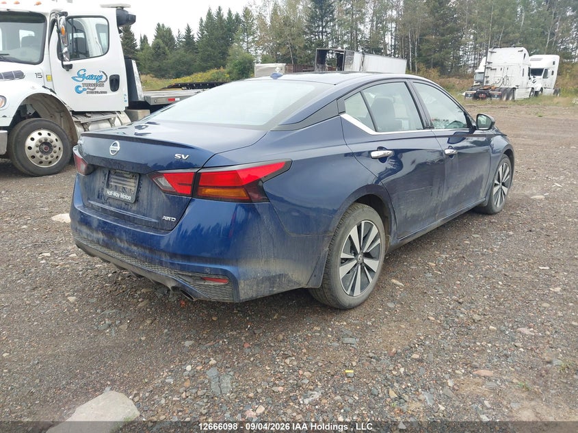 Vin: 1n4bl4dw8ln321822, lot: 3068789, nissan altima 20204