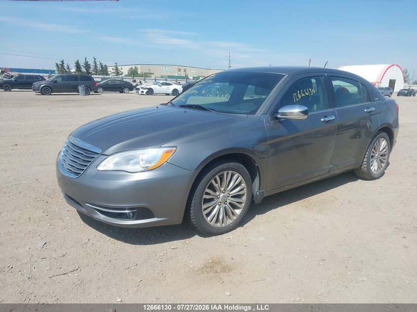 Vin: 1c3ccbcgxdn553972, lot: 3068821, chrysler 200 20132