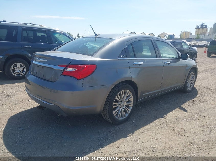Vin: 1c3ccbcgxdn553972, lot: 3068821, chrysler 200 20134