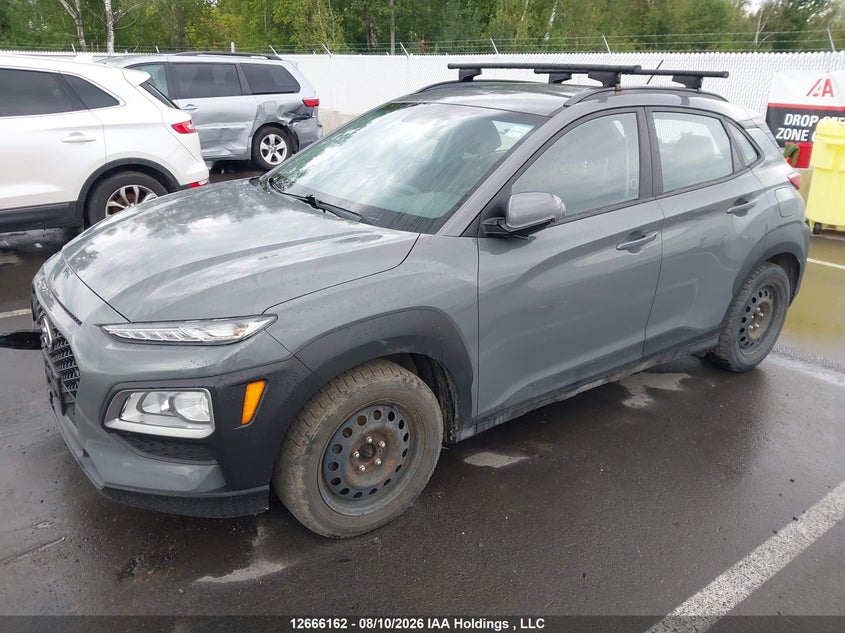 2021 Hyundai Kona Essential, Front, IAAI, VIN KM8K12AAXMU656127 — photo 2