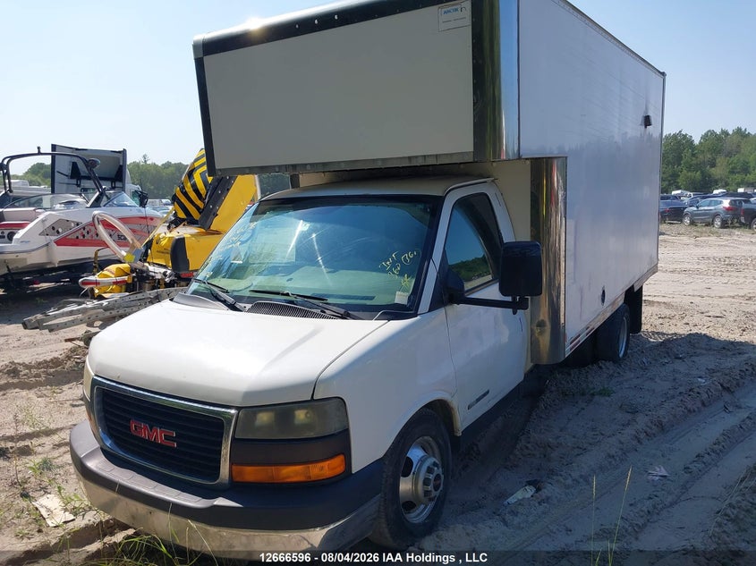 2014 GMC Savana, Rear, IAAI, VIN 1GD675CG1E1114341 — photo 2