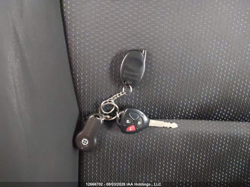2010 TOYOTA MATRIX SEDAN N/A