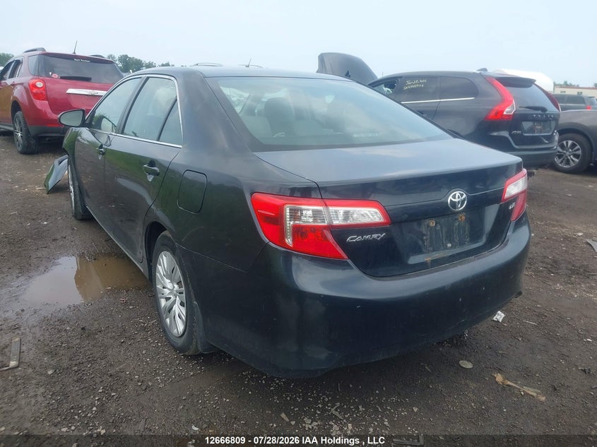Vin: 4t1bf1fkxcu106373, lot: 3069567, toyota camry le 20123