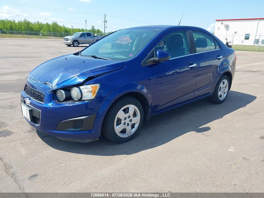 2014 Chevrolet Sonic, Front, IAAI, VIN 1G1JC5EHXE4183438 — photo 2