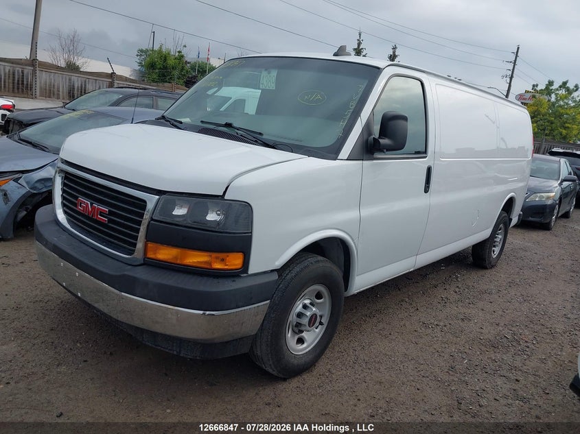 2020 GMC Savana G3500, Transmission Damage, IAAI, VIN 1GTZ7HFP2L1180702 — photo 2