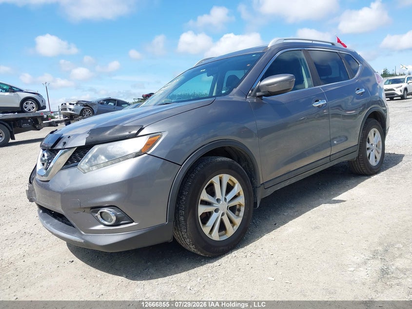 2016 Nissan Rogue, Front, IAAI, VIN 5N1AT2MV8GC843834 — photo 2