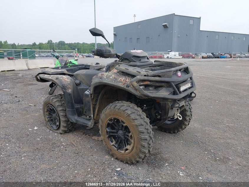 2025 Can-Am Outlander Xt 850, Front, IAAI, VIN 3JB3KA649SJ000798