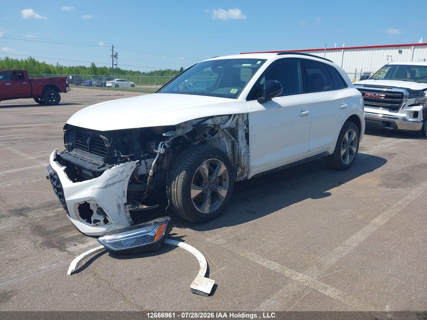 2023 Audi Q5, Front, IAAI, VIN WA1AAAFY2P2107371 — photo 2