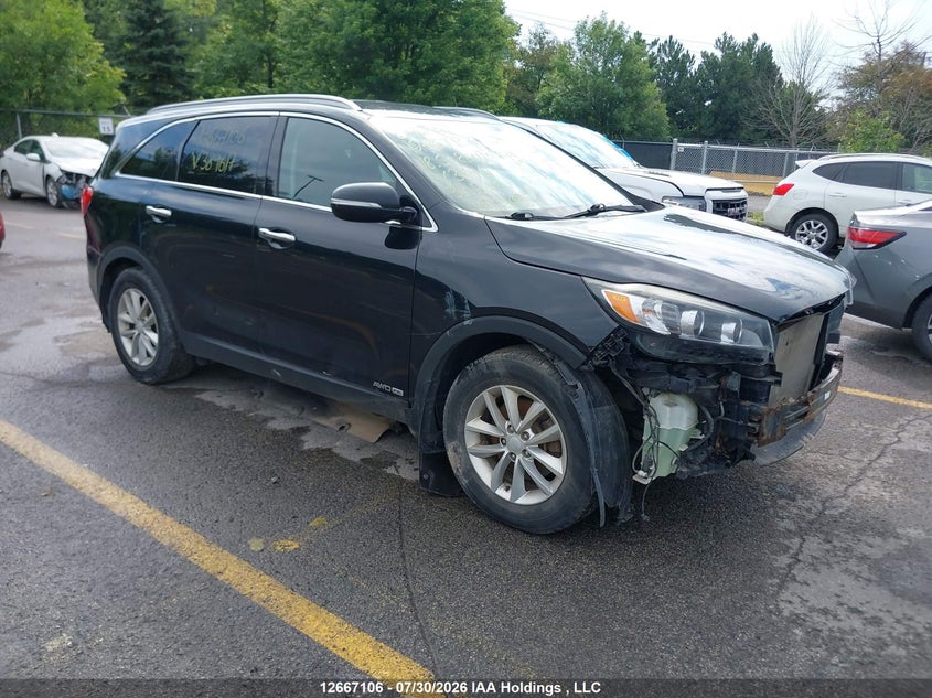 2018 Kia Sorento 3.3L Lx, Удар спереди, IAAI, VIN 5XYPGDA50JG389617
